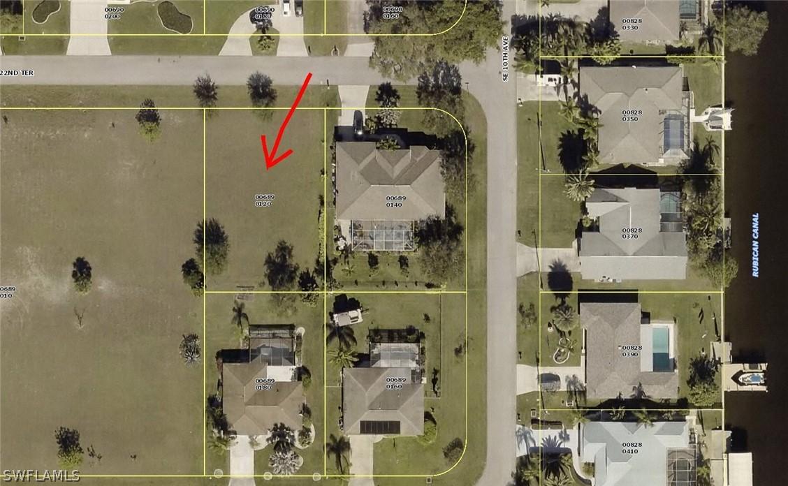 924 SE 22nd Ter., Cape Coral, FL 33990