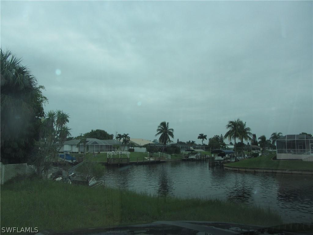 3013 SE 10th Ave., Cape Coral, FL 33904