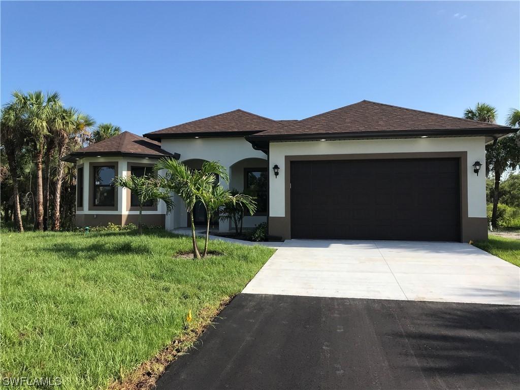 2935 28th Ave., Naples, FL 34117