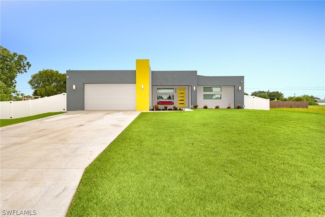 1324 NE 4th Pl., Cape Coral, FL 33909