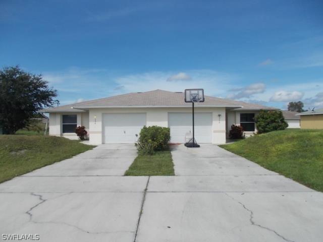 732/734 Ichabod Ave., Lehigh Acres, FL 33973