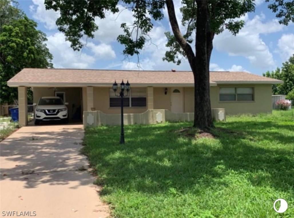 1506 Medford Pl., Lehigh Acres, FL 33936