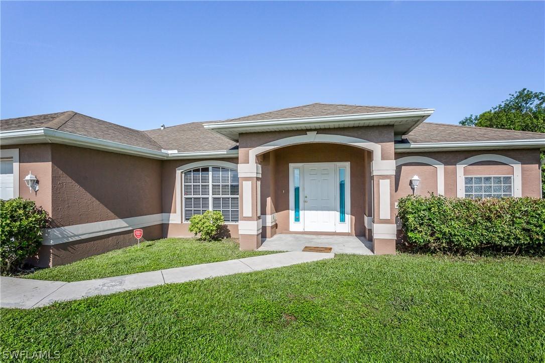 1614 NE 5th Pl., Cape Coral, FL 33909