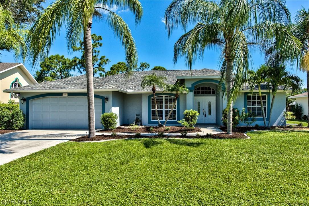 9897 Country Oaks Dr., Fort Myers, FL 33967