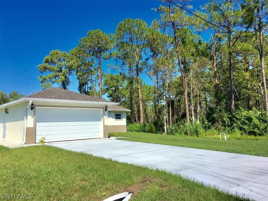 1117 Albany Ave., Lehigh Acres, FL 33971