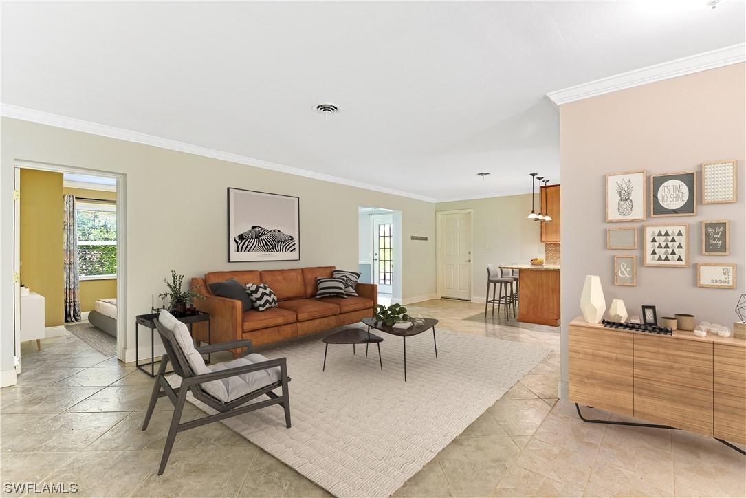 4670 Siesta Cir., Fort Myers, FL 33901