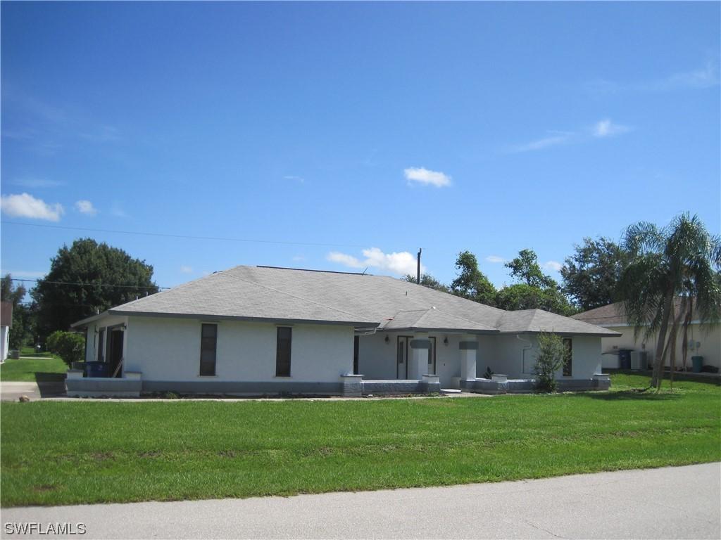 8449 Buena Vista Rd., Fort Myers, FL 33967