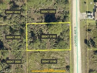 404 Lovers Ave., Lehigh Acres, FL 33974