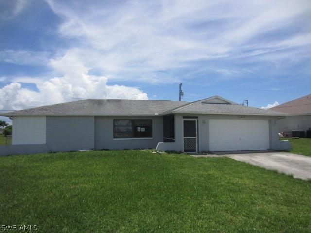 1917 NE 16th Pl., Cape Coral, FL 33909