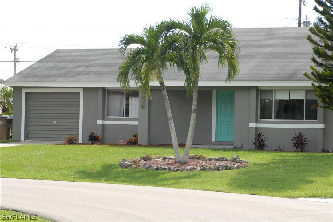 2504 SE 12th Pl., Cape Coral, FL 33904