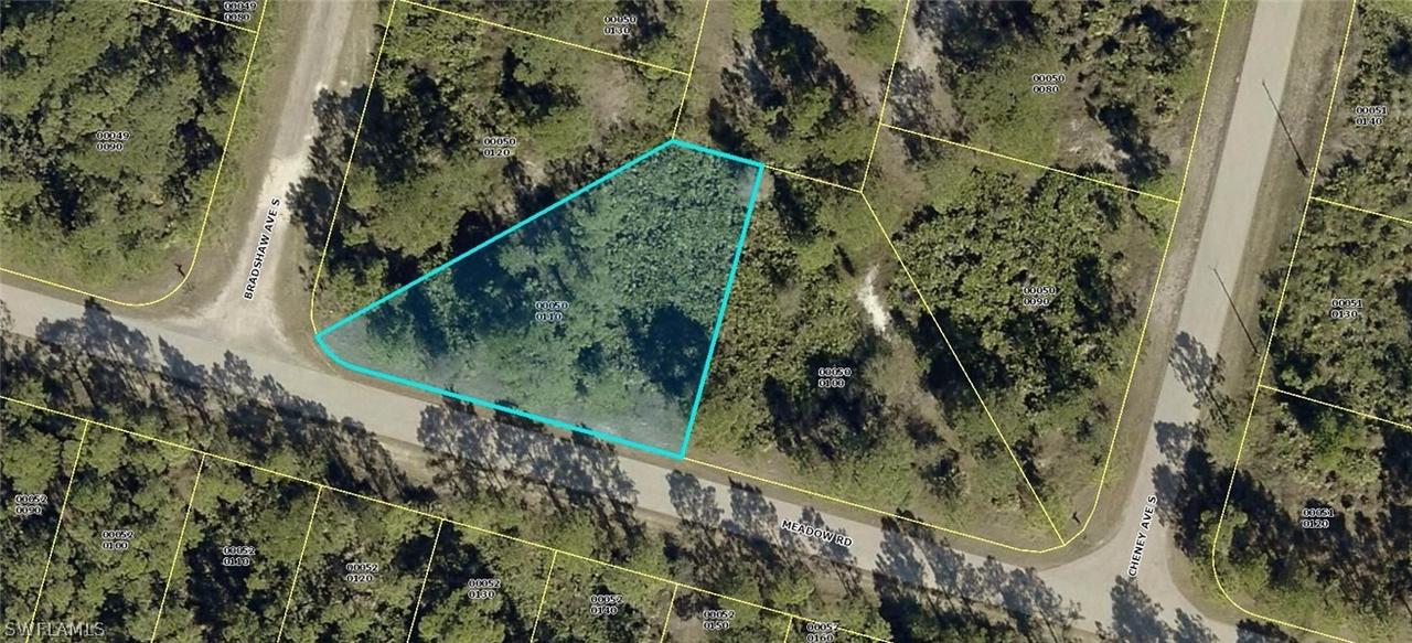 2859 Meadow Rd., Lehigh Acres, FL 33974