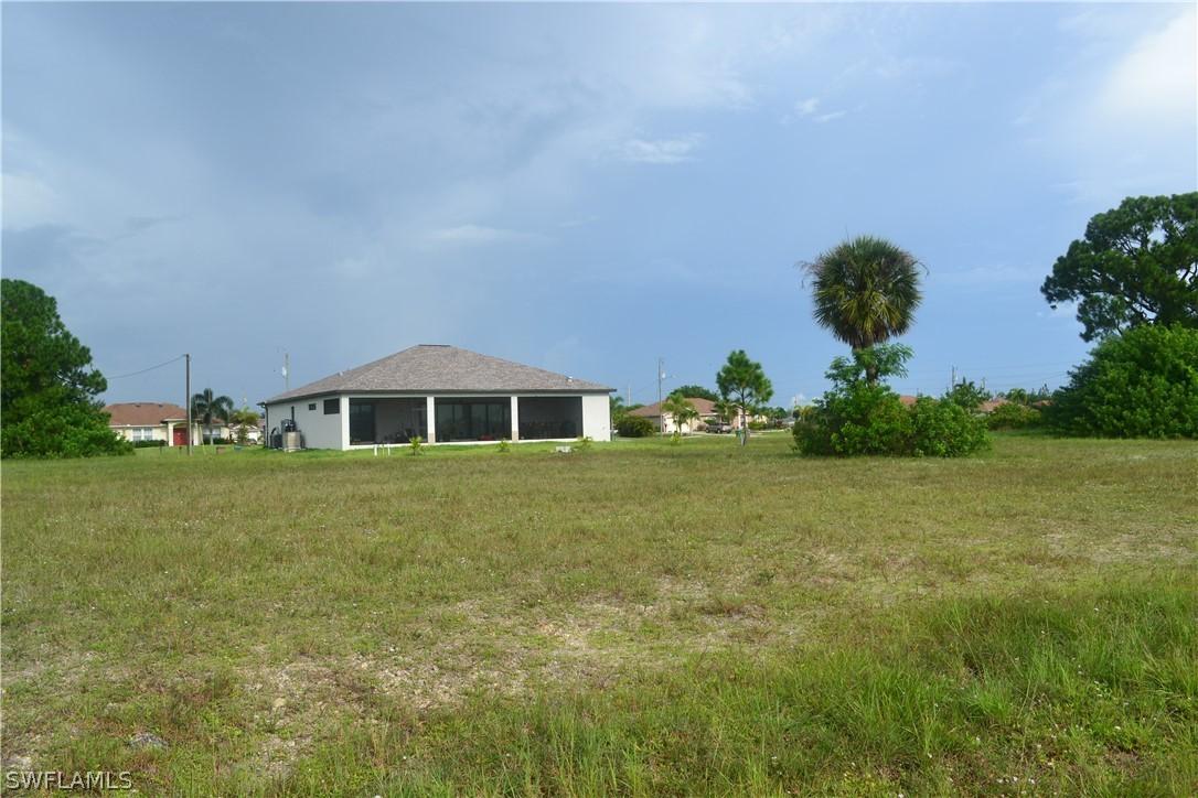 2202 NW 17th Pl., Cape Coral, FL 33993