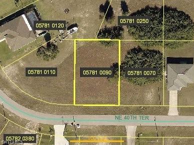 2111 NE 40th Ter., Cape Coral, FL 33909