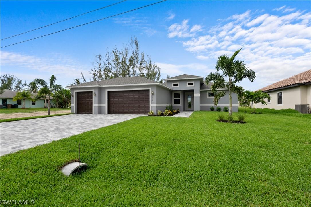 1906 SW 28th Ln., Cape Coral, FL 33914