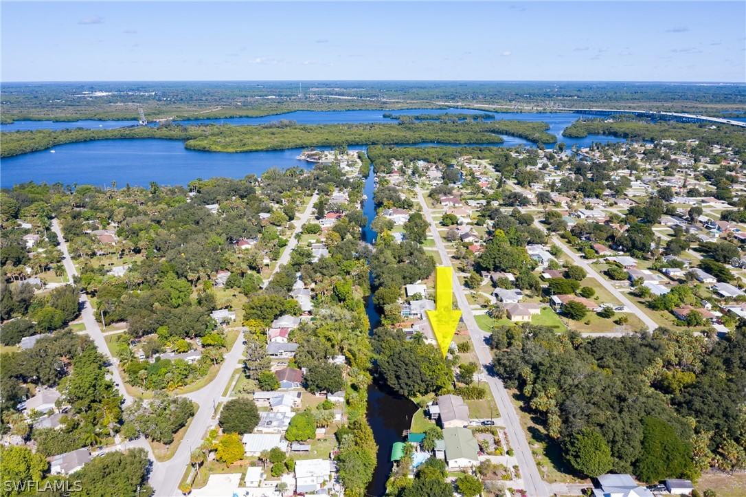 123 Alameda Ave., Fort Myers, FL 33905