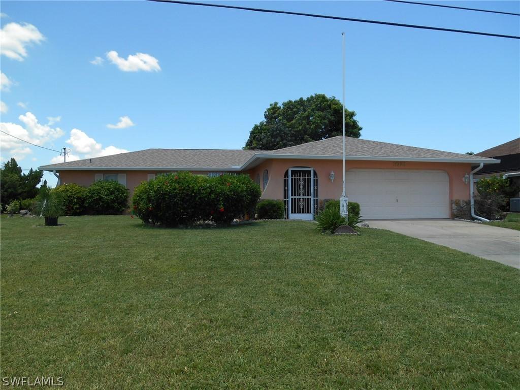 1021 SE 21st St., Cape Coral, FL 33990