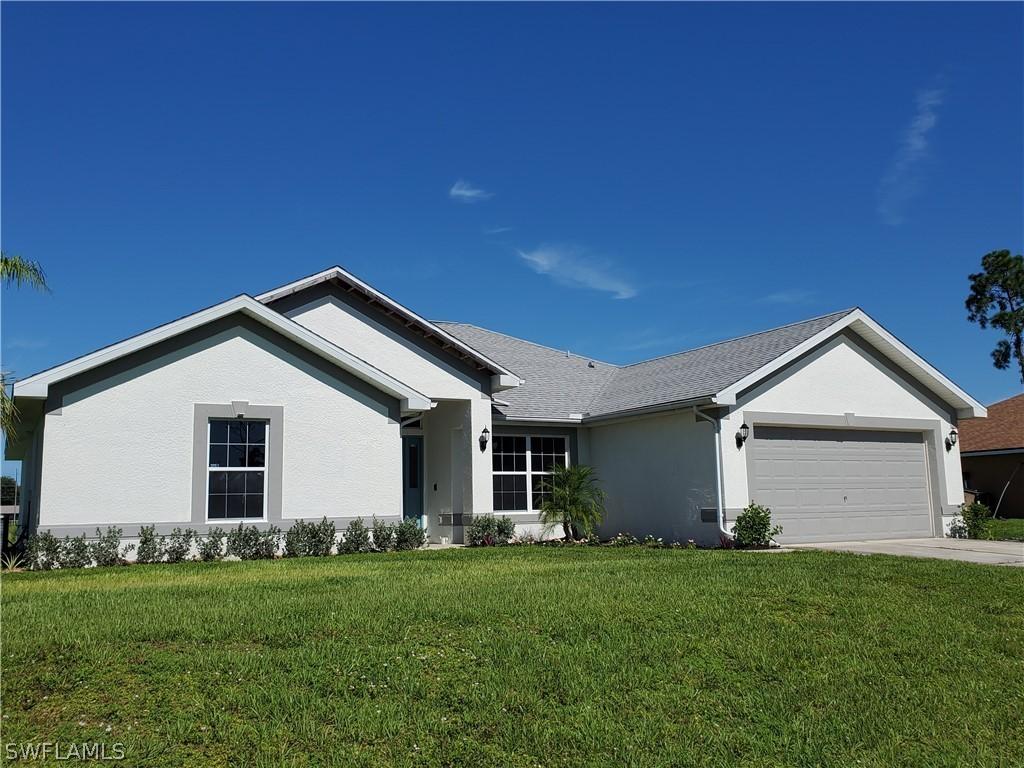 1009 Robert Ave., Lehigh Acres, FL 33936