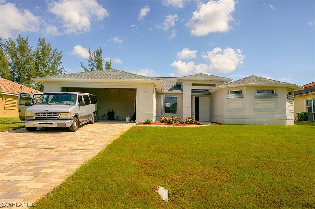 235 SW 21st Ln., Cape Coral, FL 33991