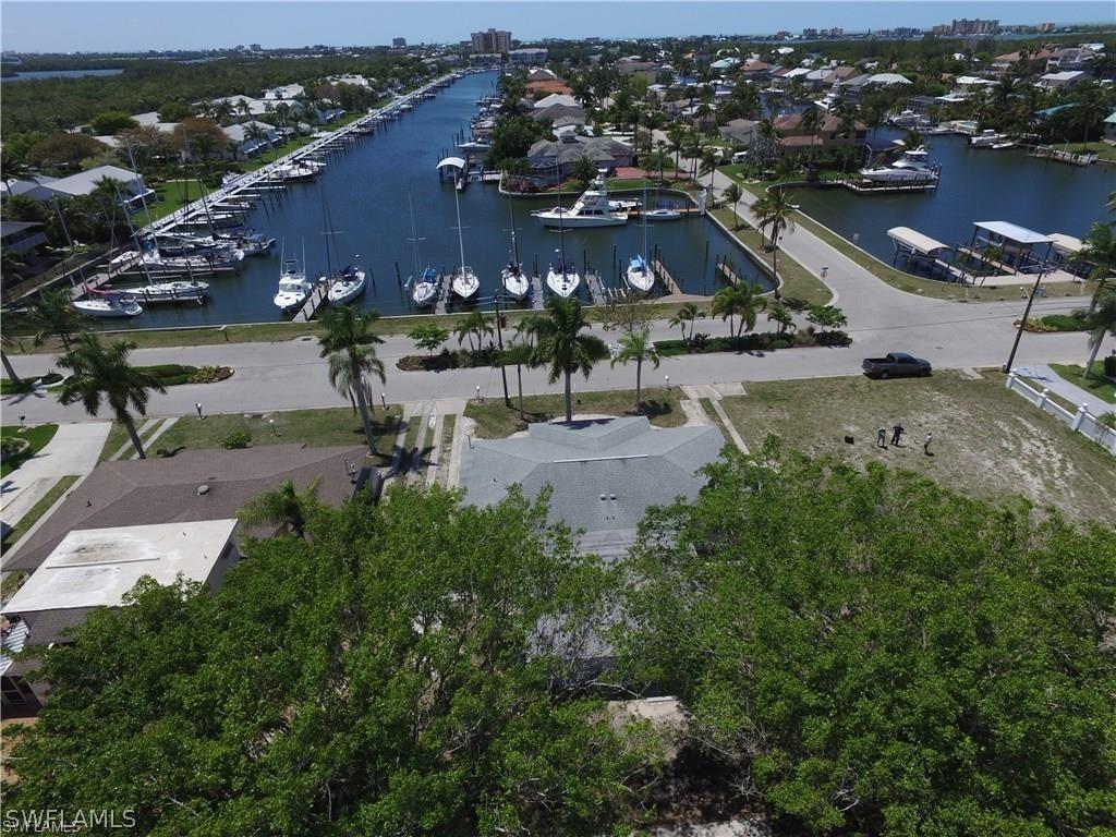 12100/102 Siesta Dr., Fort Myers Beach, FL 33931