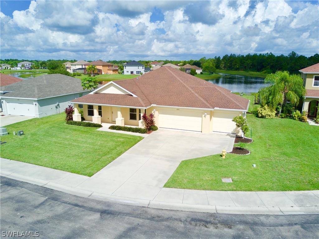 8030 Allamanda Ct., Lehigh Acres, FL 33972