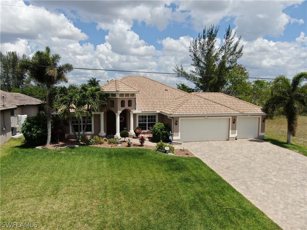 825 NW 38th Ave., Cape Coral, FL 33993