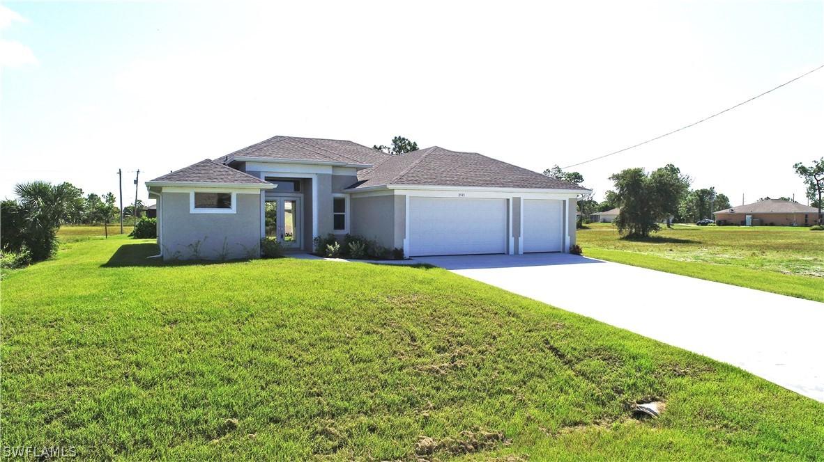 2549 NW 19th Pl., Cape Coral, FL 33993