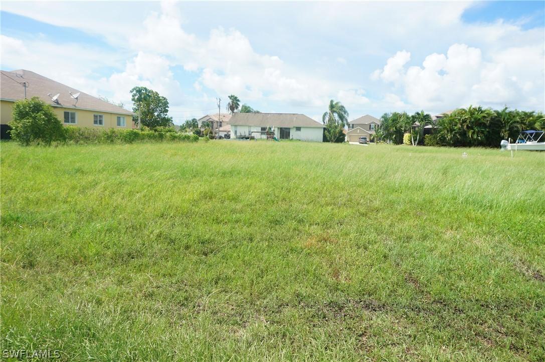 2319 SW 28th St., Cape Coral, FL 33914