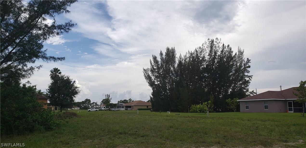 1242 NW 20th Pl., Cape Coral, FL 33993