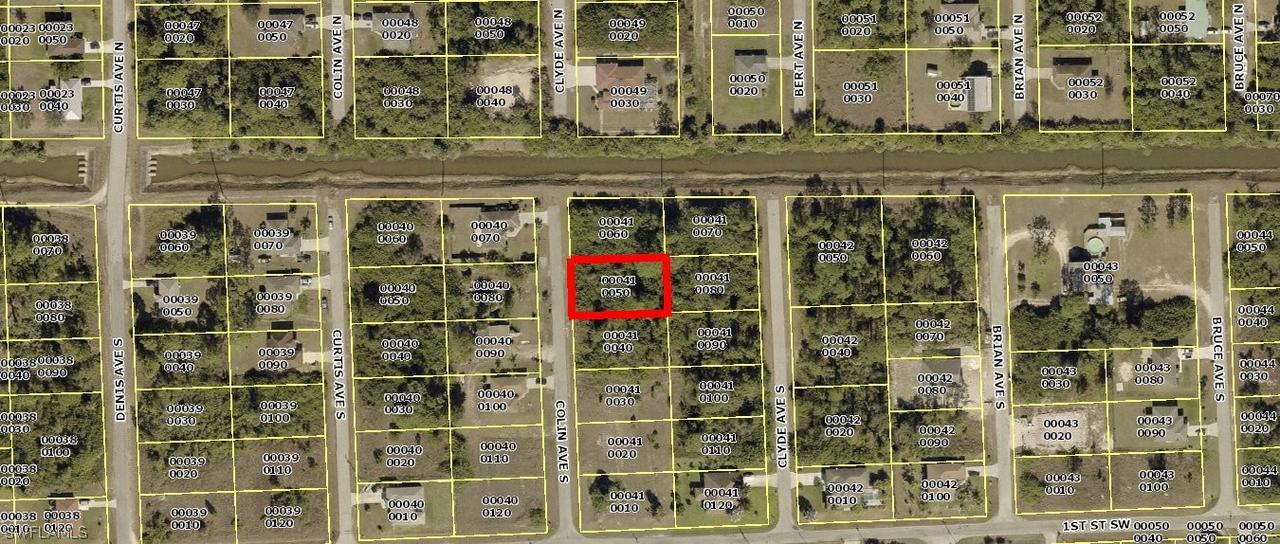 53 Colin Ave., Lehigh Acres, FL 33976