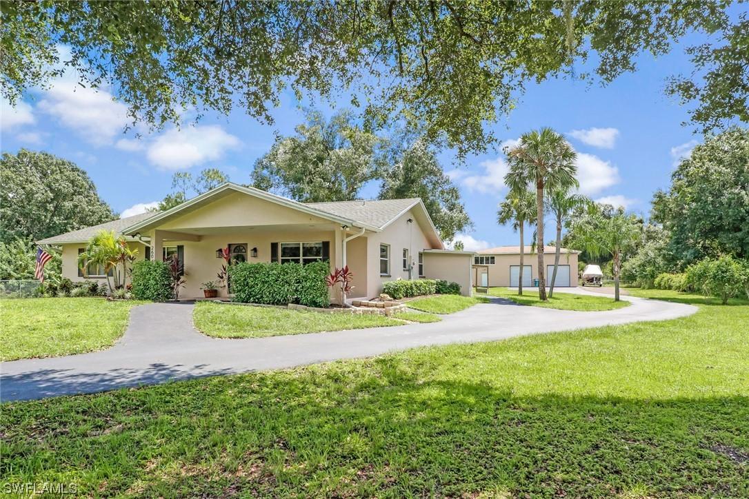 260 16th St., Naples, FL 34120