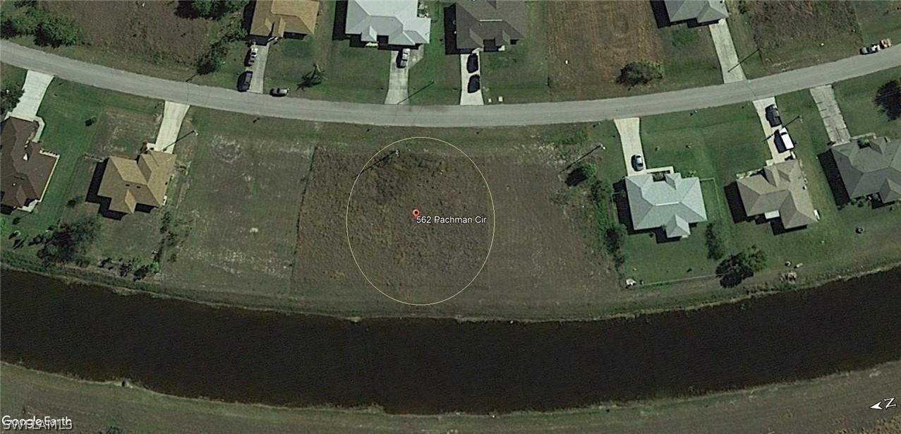 562 Pachman Cir., Lehigh Acres, FL 33974