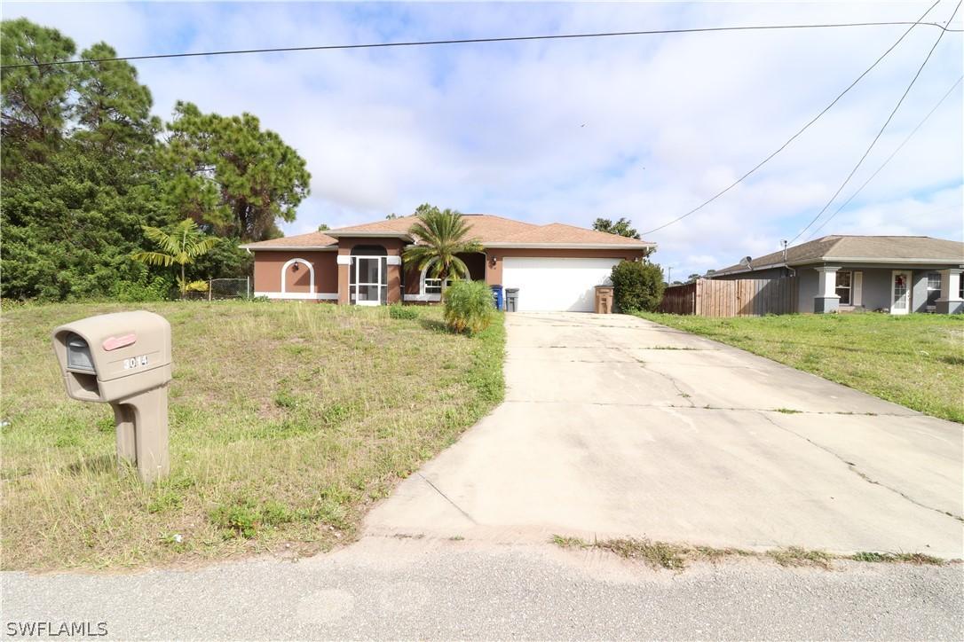 3014 33rd St., Lehigh Acres, FL 33971