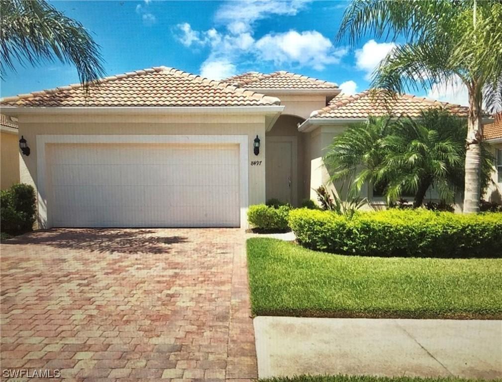 8497 Benelli Ct., Naples, FL 34114