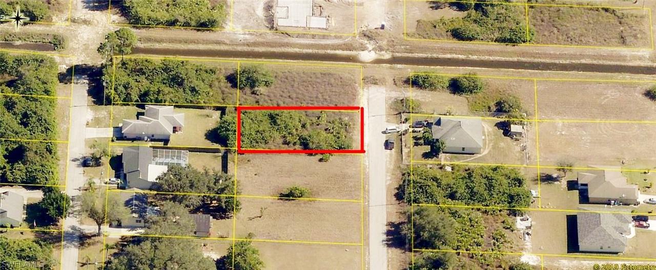 4002 16th St., Lehigh Acres, FL 33976