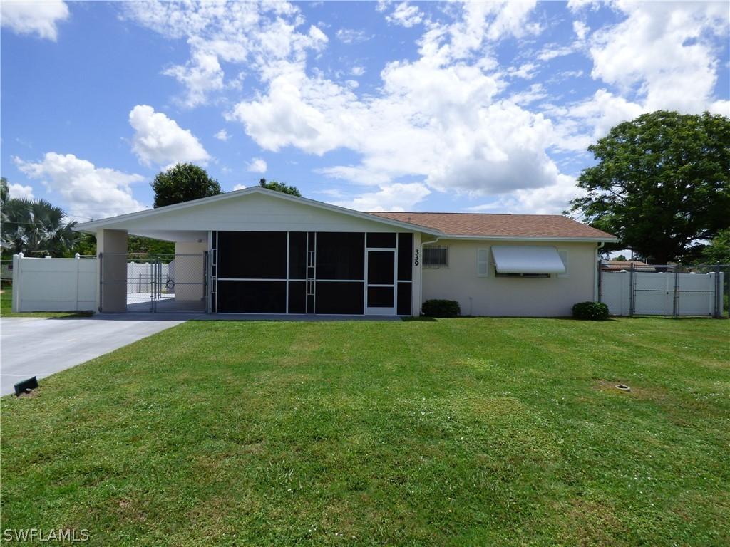 339 Beachwood Ave., Lehigh Acres, FL 33936