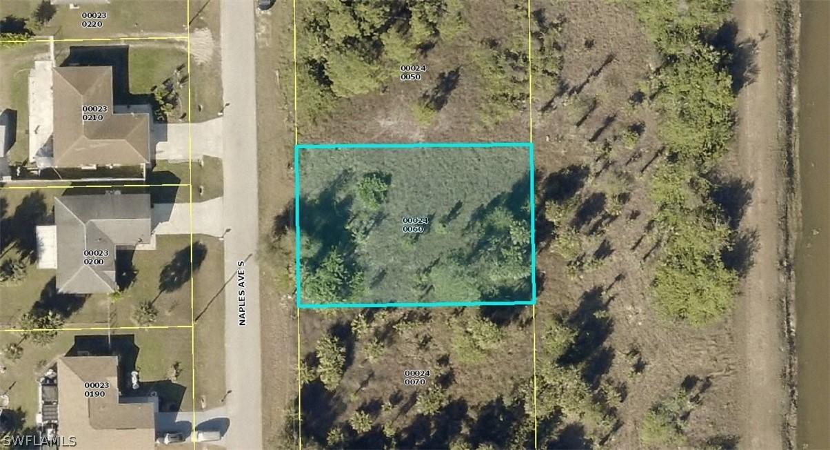 515 Naples Ave., Lehigh Acres, FL 33974