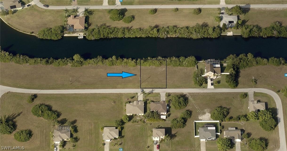 2923 NW 9th St., Cape Coral, FL 33993