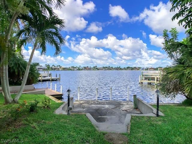 526 Cape Coral Pkwy., Cape Coral, FL 33914