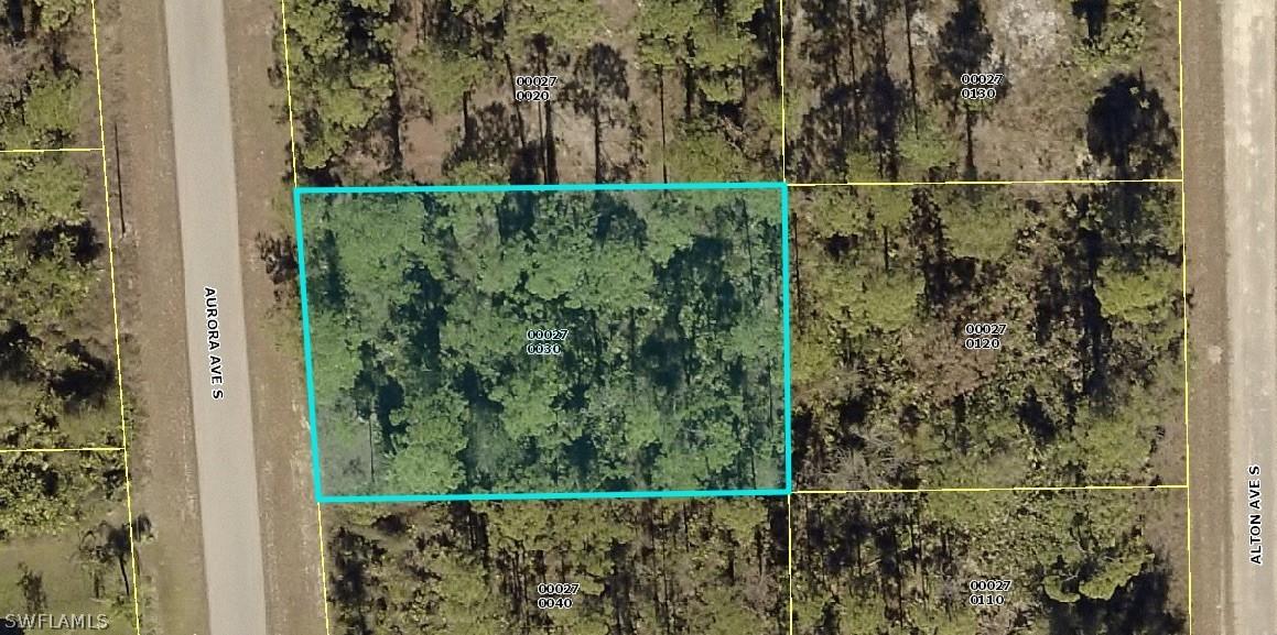 165 Aurora Ave., Lehigh Acres, FL 33974