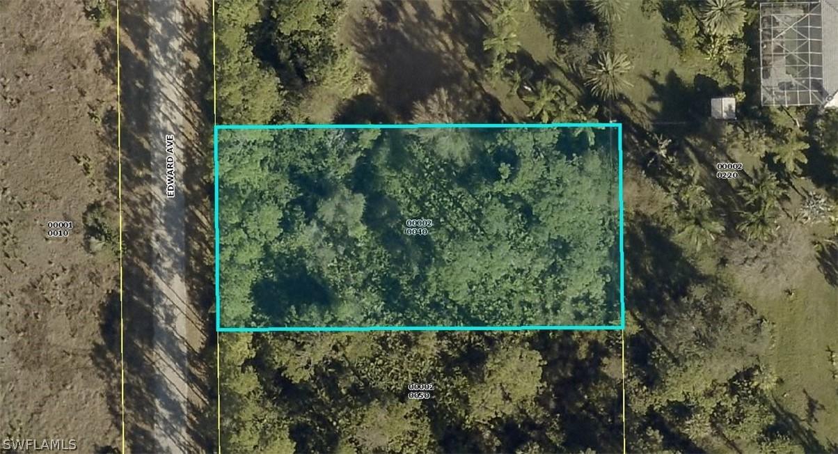 816 Edward Ave., Lehigh Acres, FL 33936