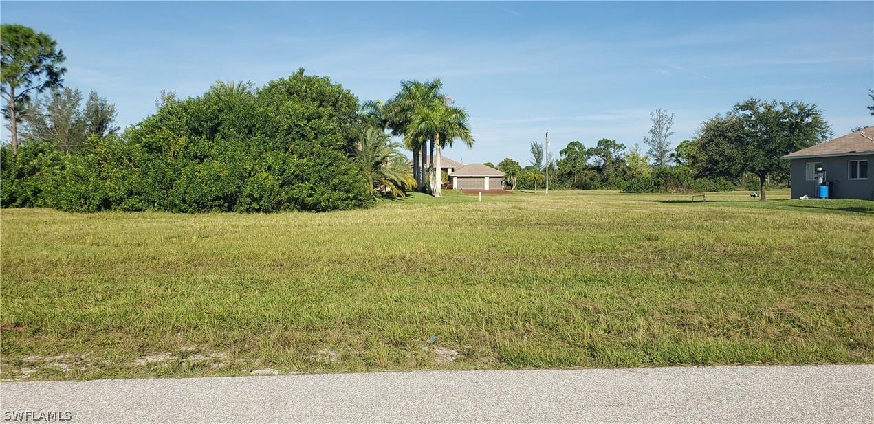 2336 NW 35th Pl., Cape Coral, FL 33993