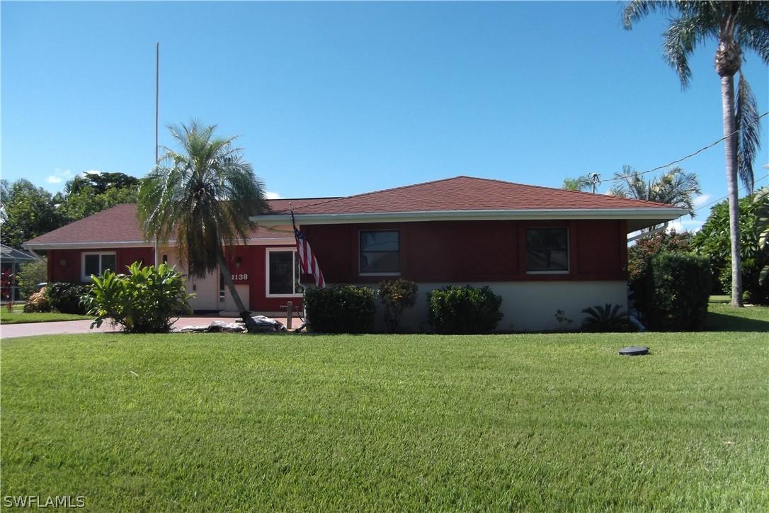 1138 SE 28th Ter., Cape Coral, FL 33904