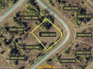 323 Pembroke St., Lehigh Acres, FL 33974