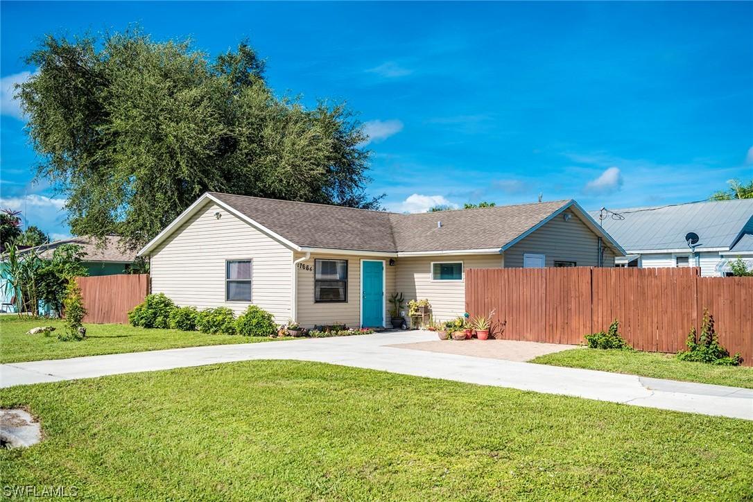 27666 Dortch Ave., Bonita Springs, FL 34135