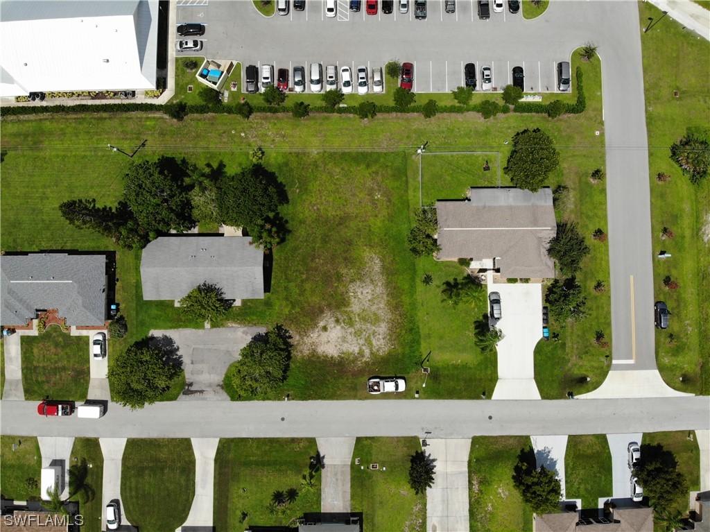 1418 SE 1st Pl., Cape Coral, FL 33990