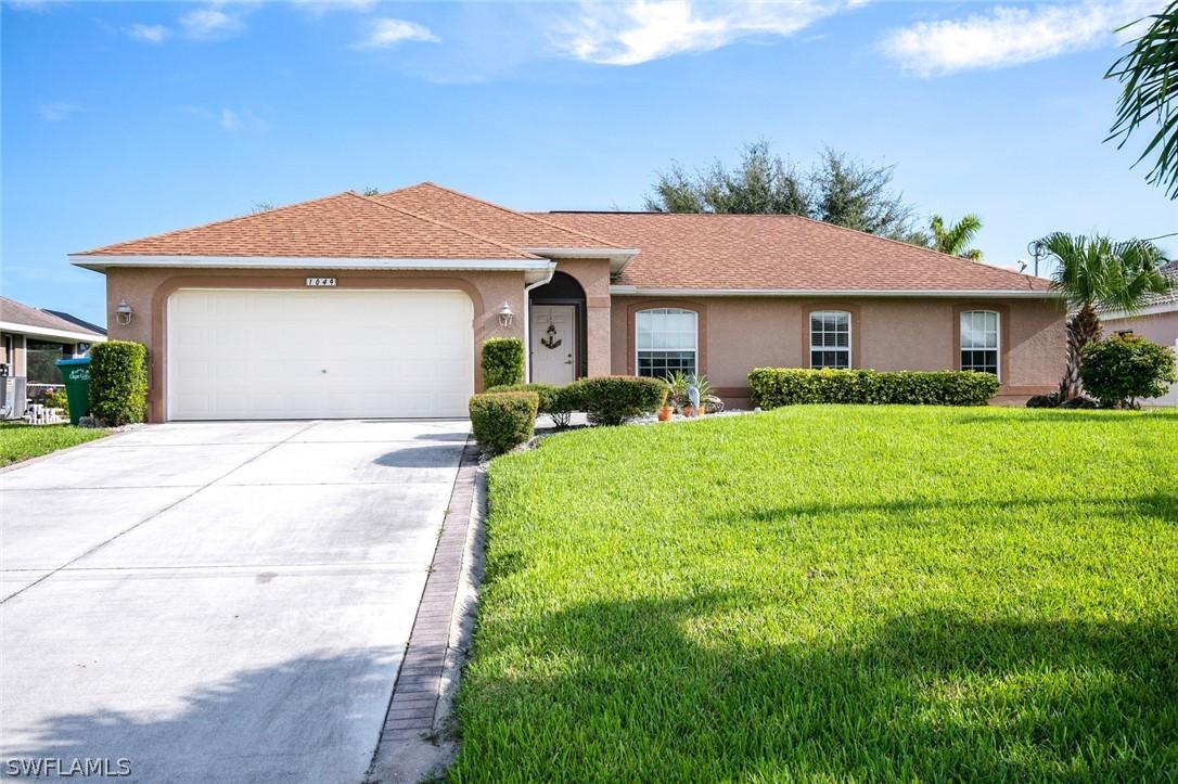 1049 NE 2nd Ter., Cape Coral, FL 33909