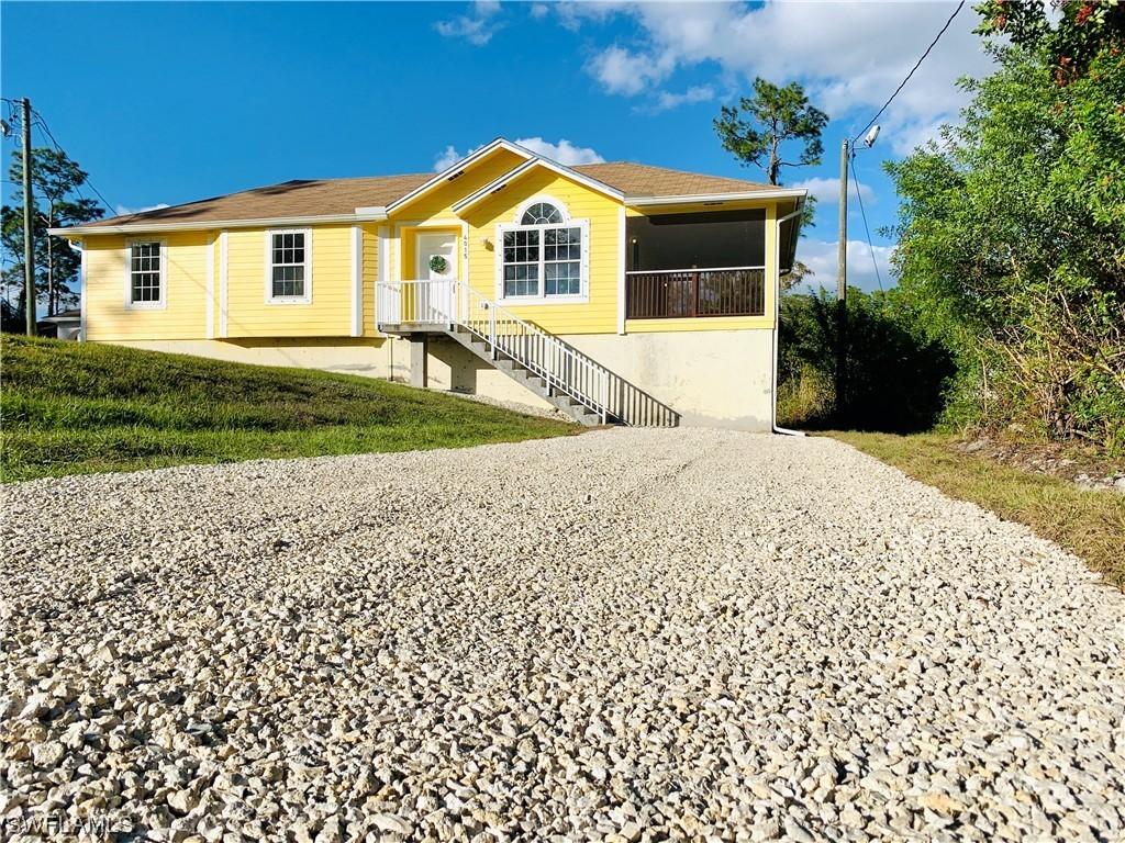 4015 16th Ave., Naples, FL 34117