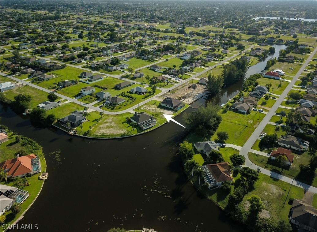 1108 SW 36th Ter., Cape Coral, FL 33914