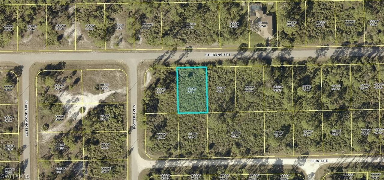 928 Sterling St., Lehigh Acres, FL 33974