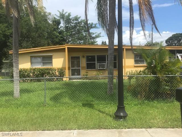 1441 Gardenia Ave., Fort Myers, FL 33916